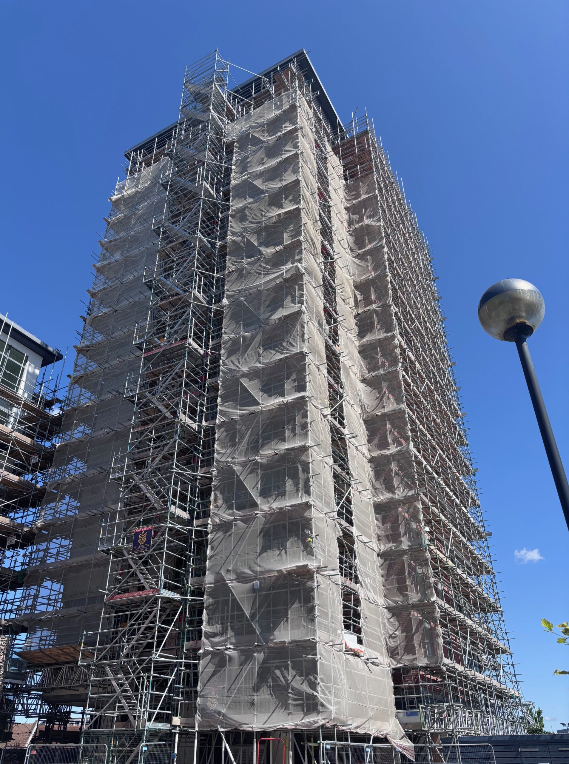 Taylor Wimpey Rope construction in Quays Gosport